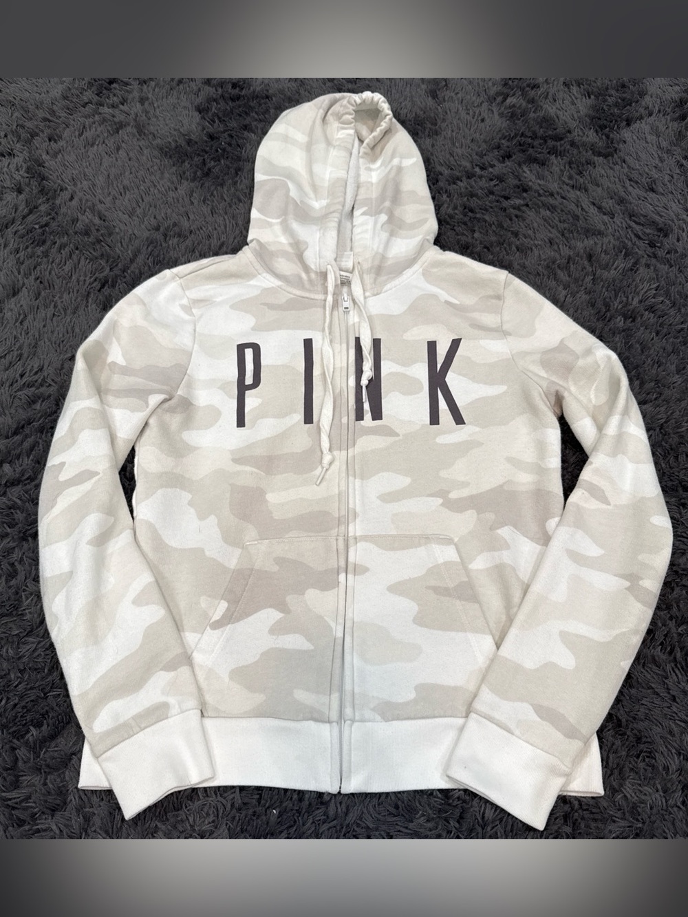 Victoria’s Secret LOVE PINK Gray and Beige Camo Zip Hoodie & Jogger Set - Picture 2 of 6